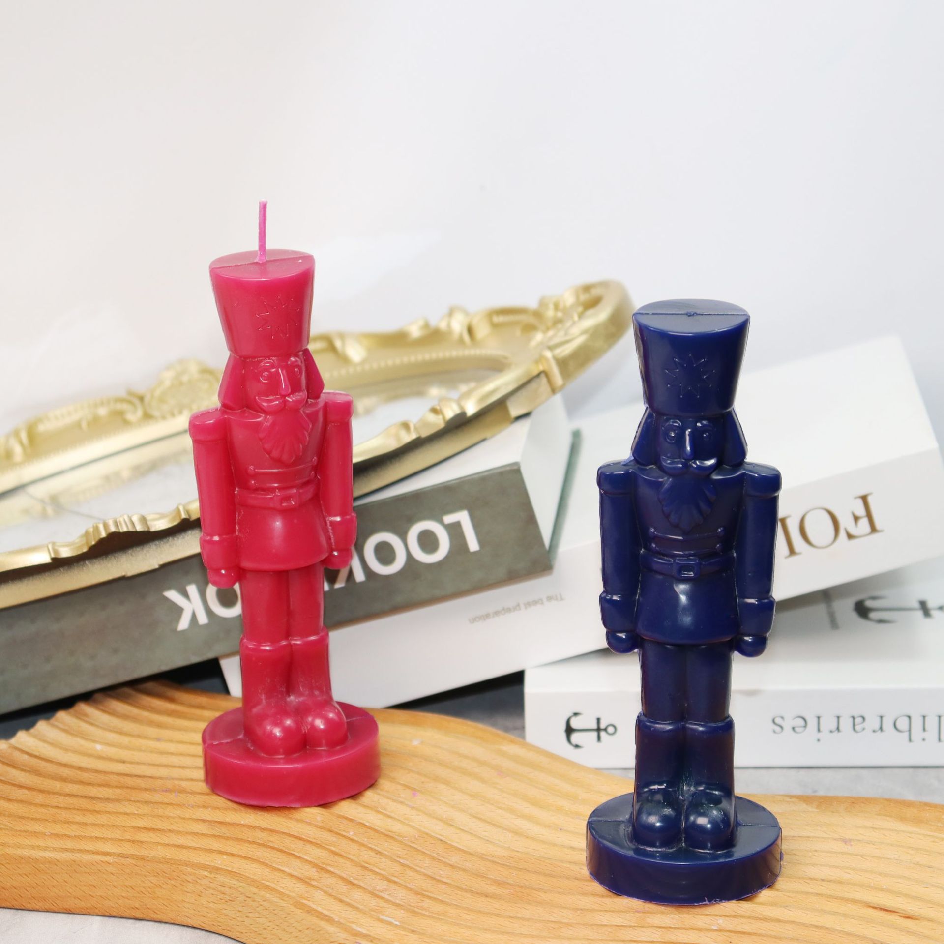 Large Nutcracker Soldier Plast - огляд і ціна Soap Making In Home